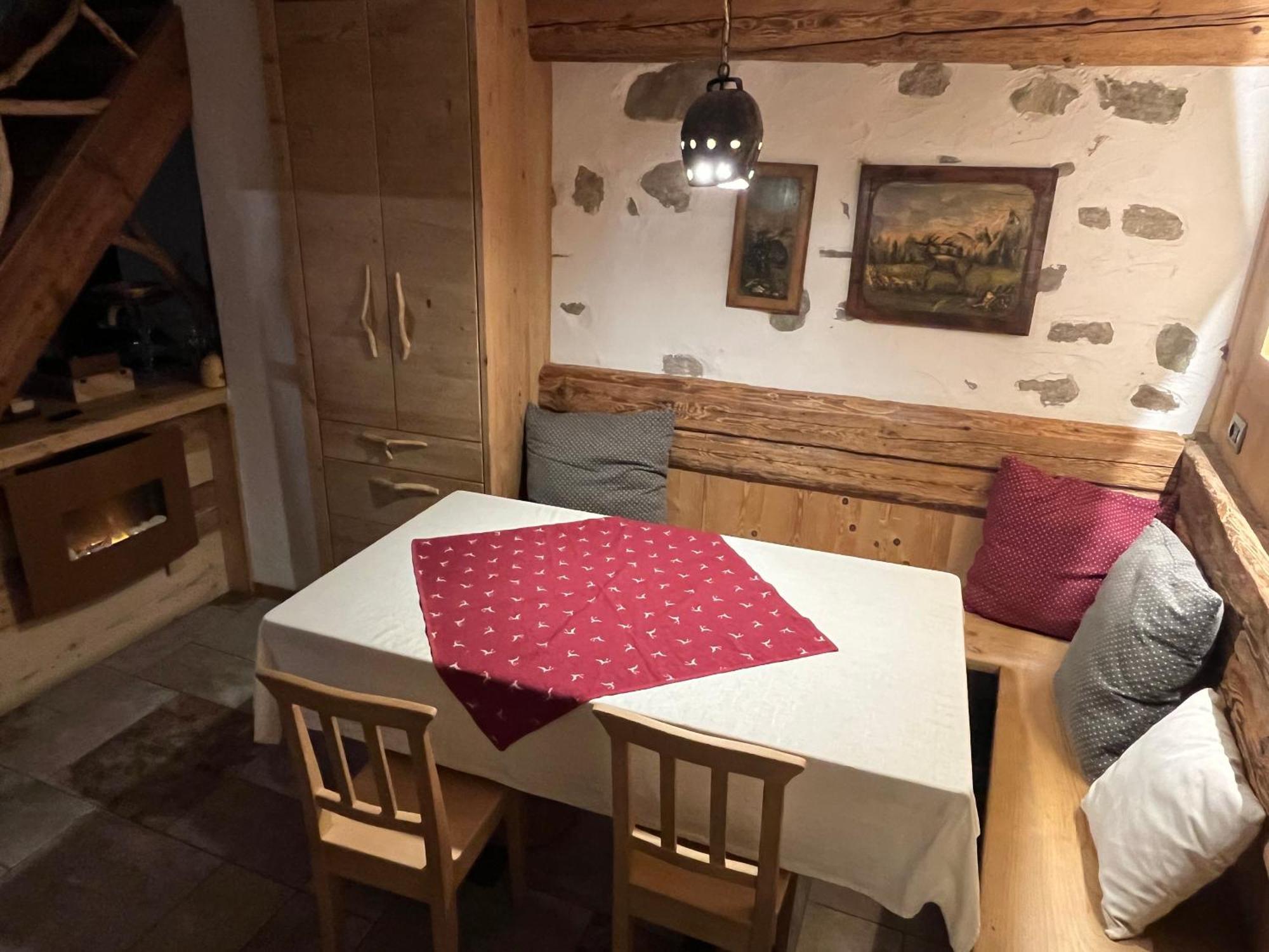 La Locanda Delle Pulci Bio Welness Mezzana  Dış mekan fotoğraf