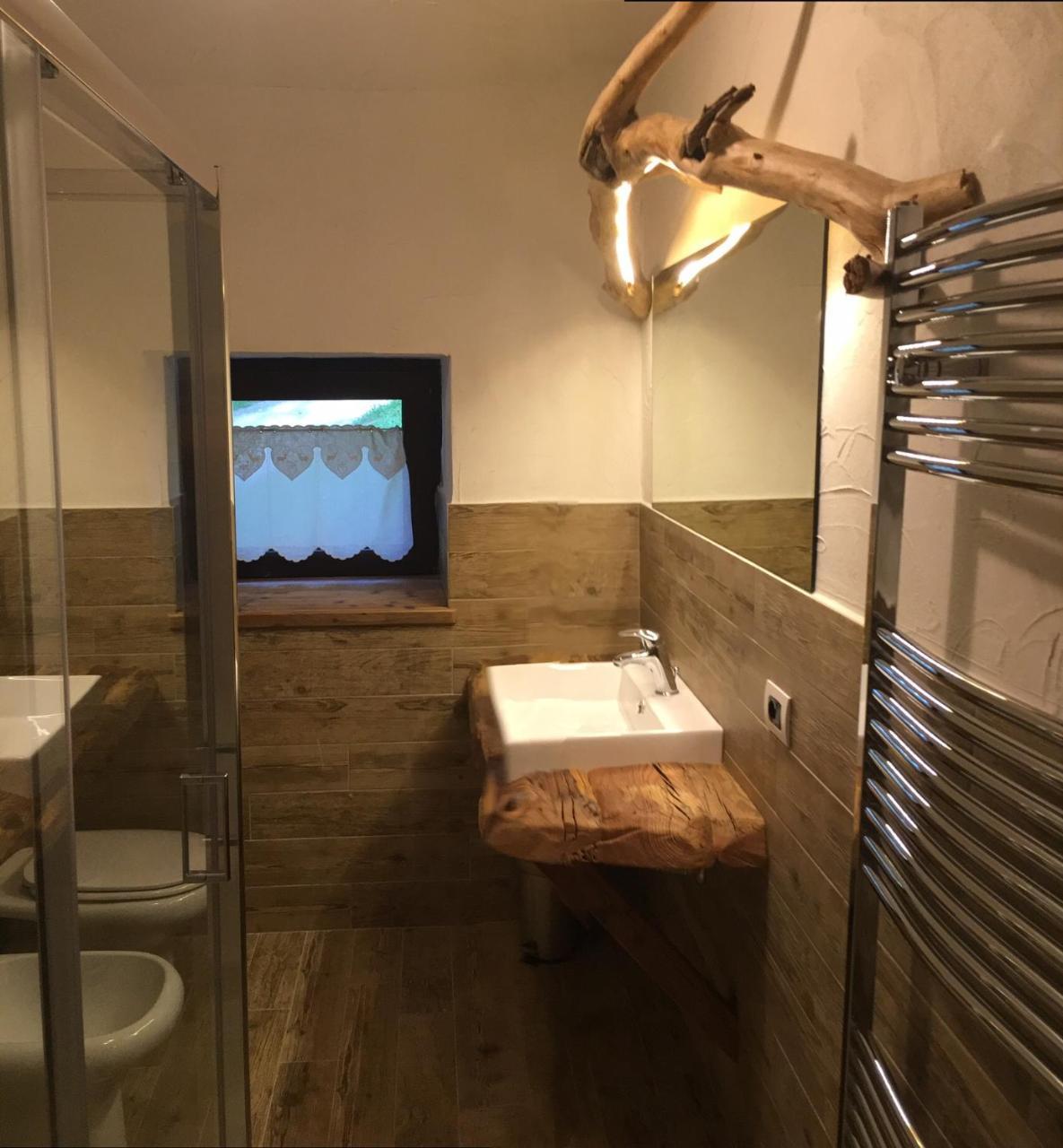 La Locanda Delle Pulci Bio Welness Mezzana  Dış mekan fotoğraf